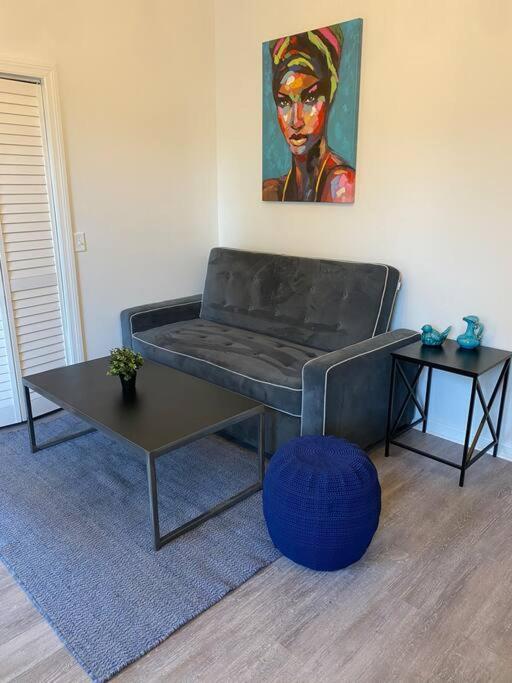 Chic Bungalow Apartment Steps From Armature Works & Downtown Riverwalk Tampa Exterior foto